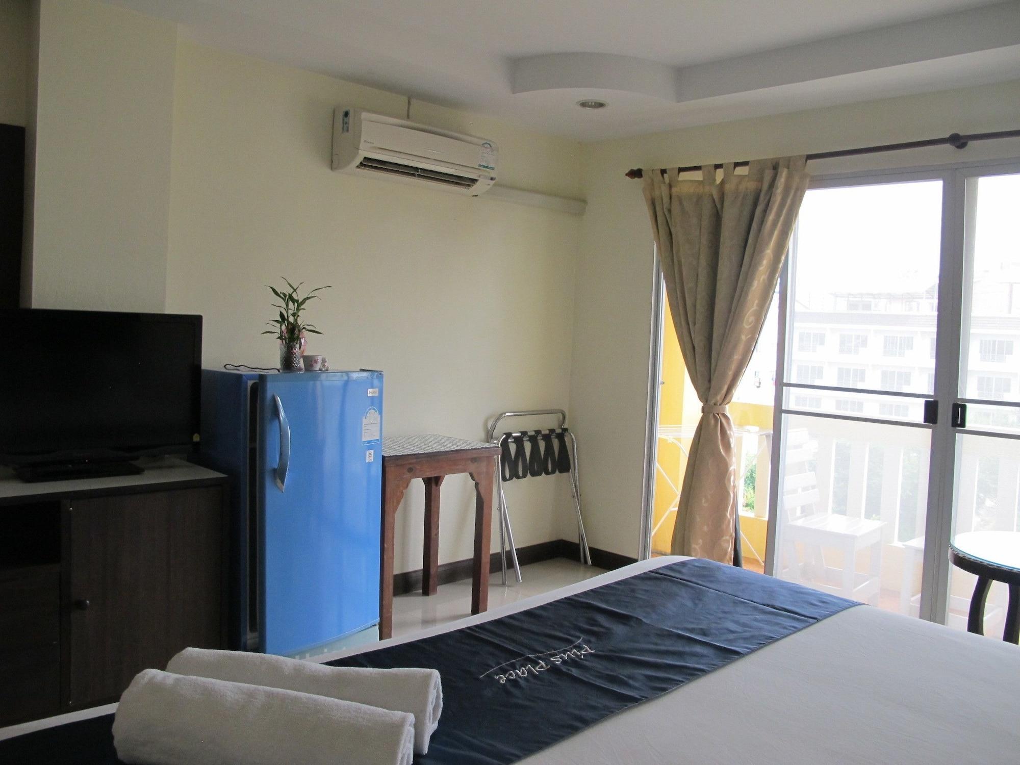 Pius Place Pattaya Exterior photo