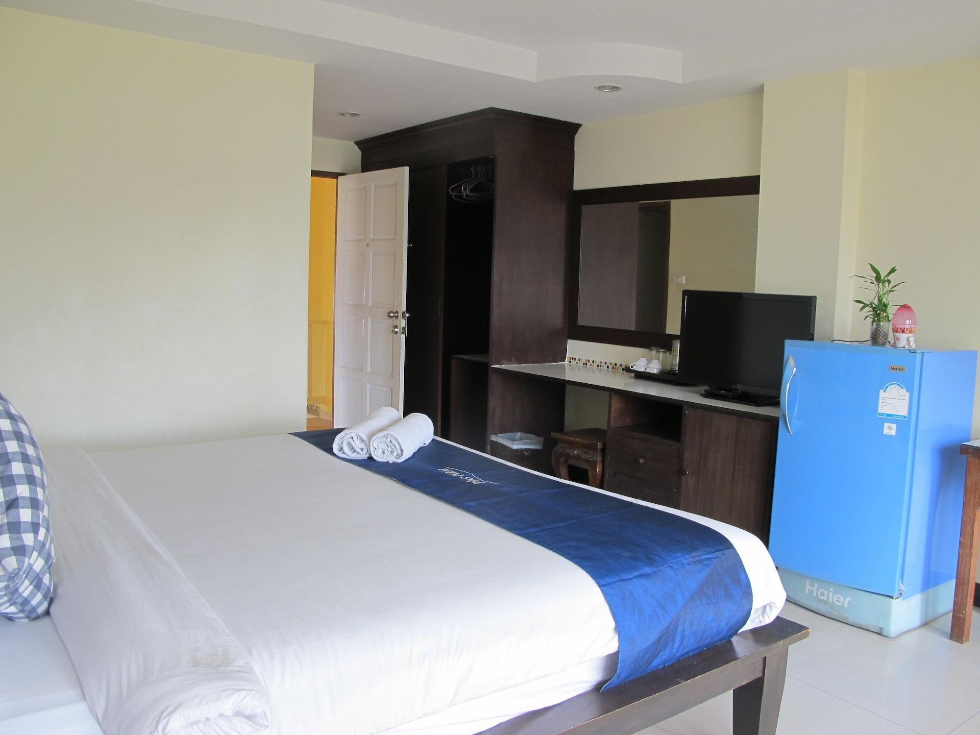 Pius Place Pattaya Exterior photo